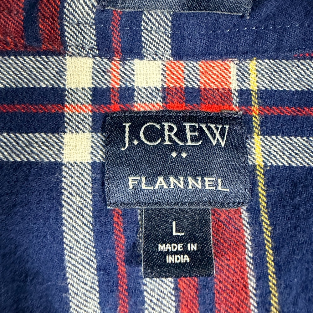 J.Crew Classic Flannel Plaid Button Up Shirt Navy Red Men’s Size L - Picture 2 of 5